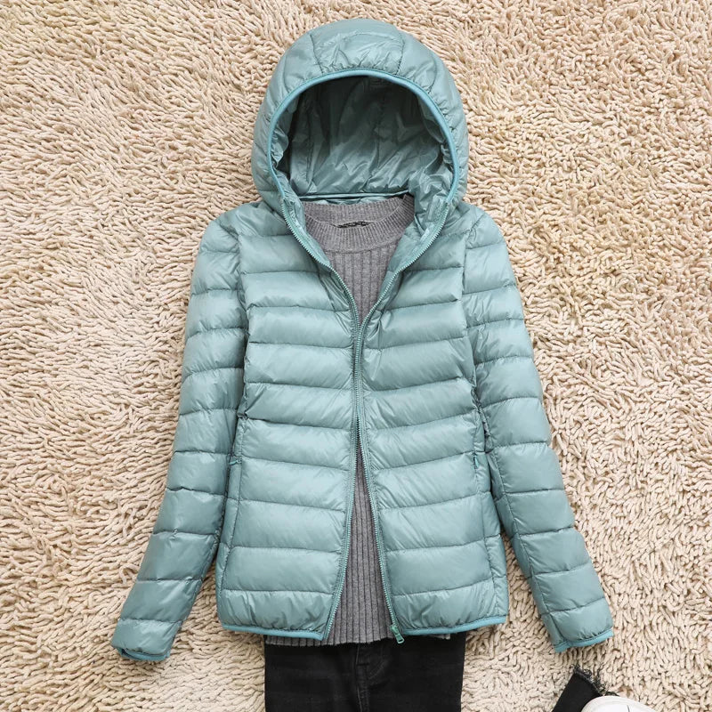 NOUVEAU RICHE Damen Daunenjacke Federleichte Mit Kapuze Taupe Faltbares Pulverblaue Kapuze