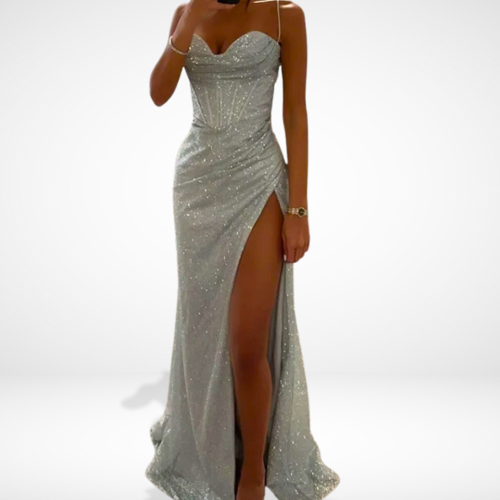 Cocktail dress with sweetheart neckline for women