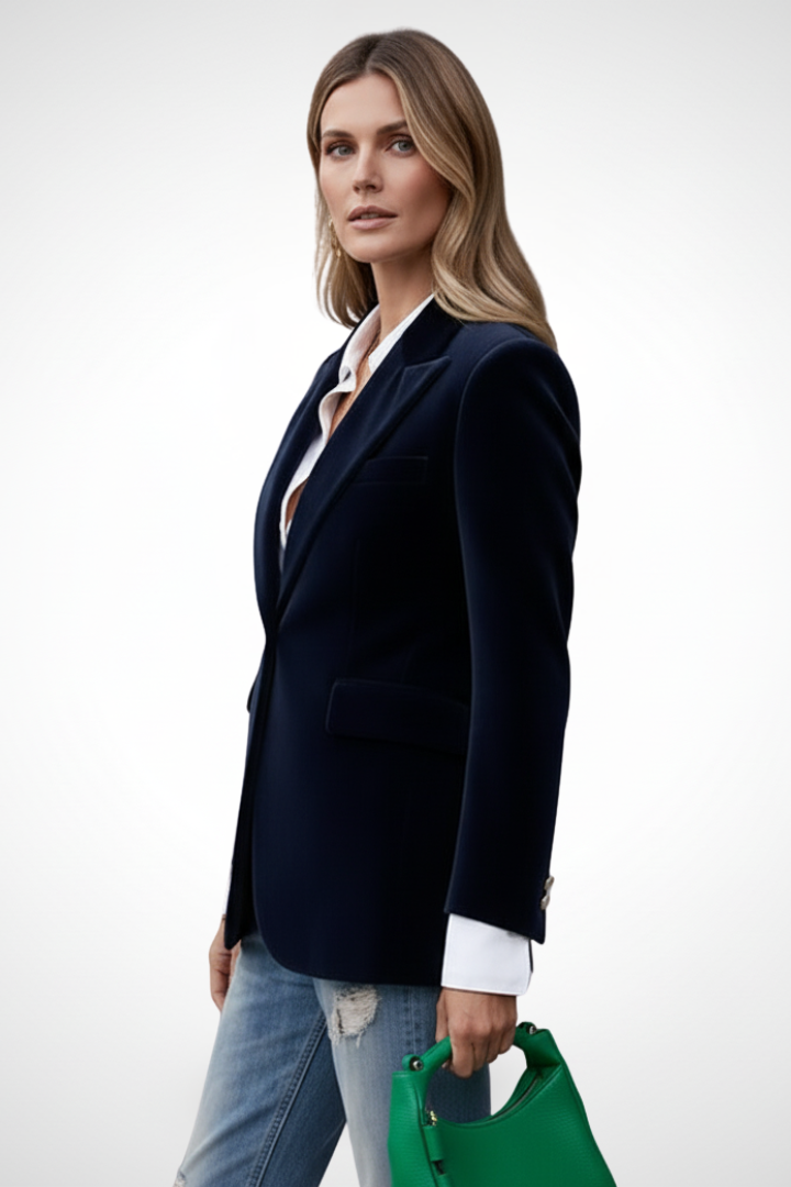 Women's blazer with lapels and single-button closure