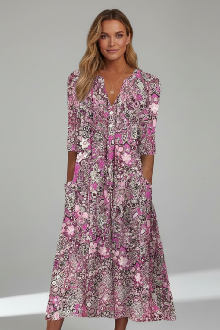 Women's midi dress with V-neck and three-quarter sleeves