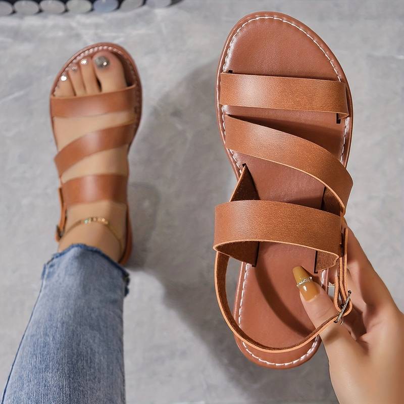 Schicke Damen-Sommersandalen mit drei Riemen für jeden Anlass