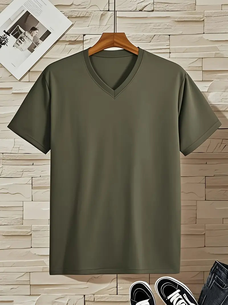 V-neck T-shirt for men | Fitted slim fit short-sleeve shirt made of soft fabric | Classic basic for everyday wear