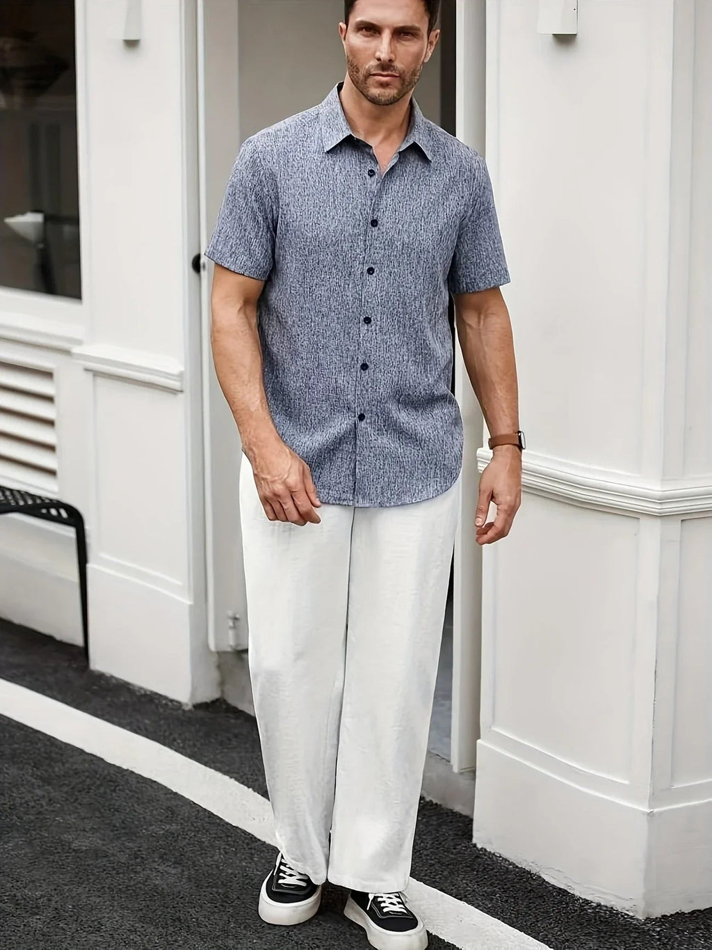 Men's Short-Sleeve Linen Shirt - Lightweight Summer Shirt Made from Linen Blend - Breathable Casual Shirt for Vacation and Everyday Wear