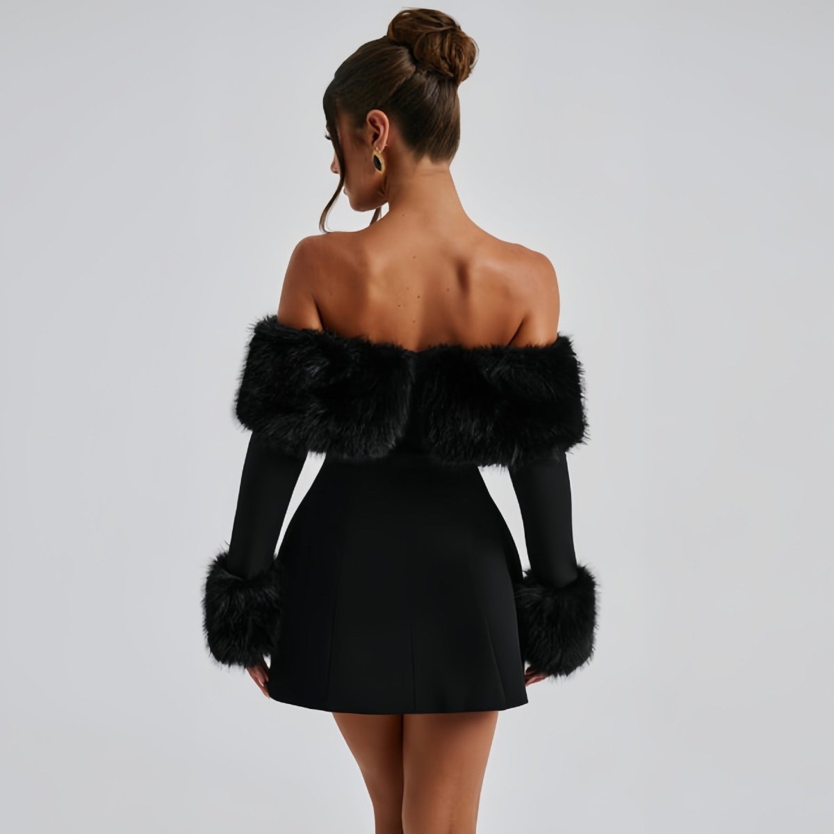 Off Shoulder Minikleid für Damen mit Kunstfellbesatz und elegantem Schnitt
