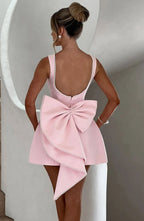 Ärmelloses Mini-Kleid mit Perlenbesatz für Hochzeitsgäste