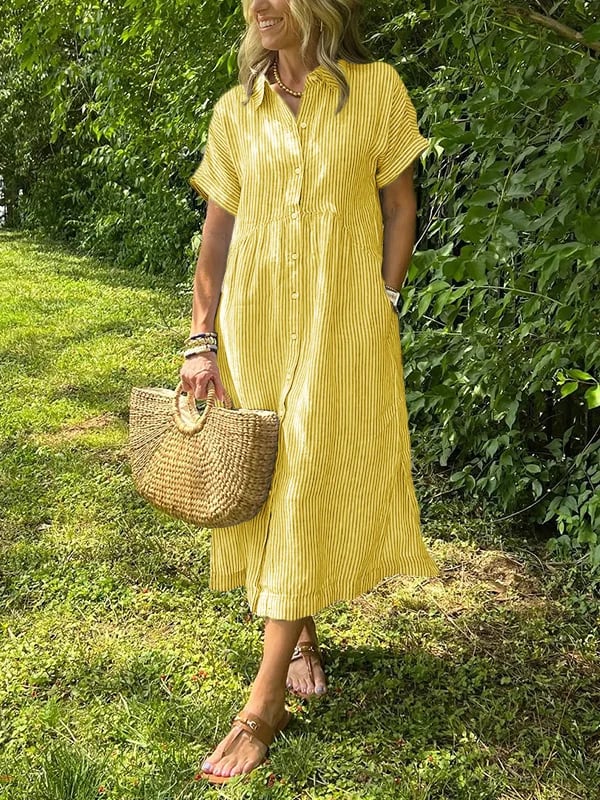 Gestreiftes Kleid mit Knopfleiste