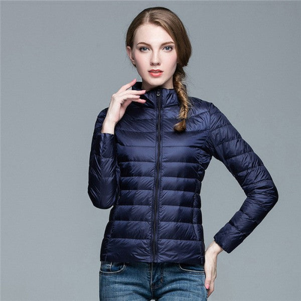 Leichte Damen Steppjacke für den Frühling | Wasserabweisende Übergangsjacke mit Stehkragen und Daunenfüllung | Winddichte