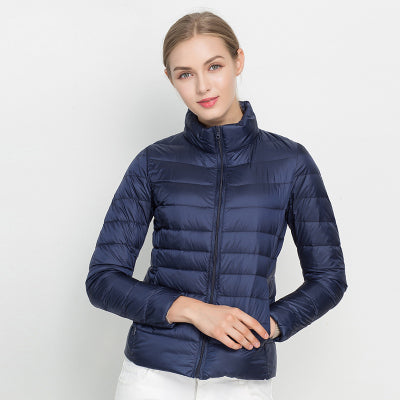 Leichte Damen Steppjacke für den Frühling | Wasserabweisende Übergangsjacke mit Stehkragen und Daunenfüllung | Winddichte