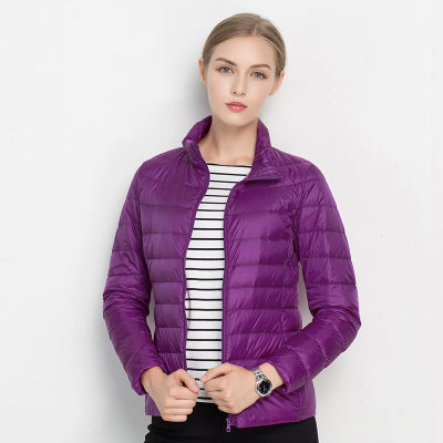 Leichte Damen Steppjacke für den Frühling | Wasserabweisende Übergangsjacke mit Stehkragen und Daunenfüllung | Winddichte