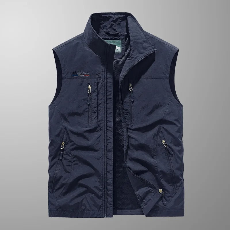 Men's vest with many pockets | Lightweight outdoor work vest & utility gilet | Breathable & durable for leisure activities