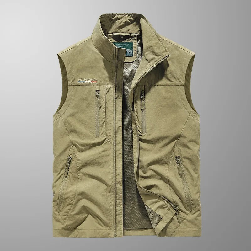 Men's vest with many pockets | Lightweight outdoor work vest & utility gilet | Breathable & durable for leisure activities