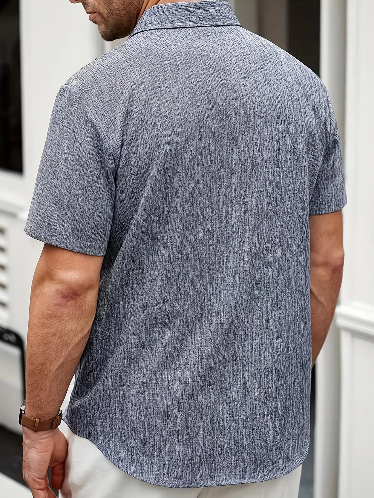Men's Short-Sleeve Linen Shirt - Lightweight Summer Shirt Made from Linen Blend - Breathable Casual Shirt for Vacation and Everyday Wear