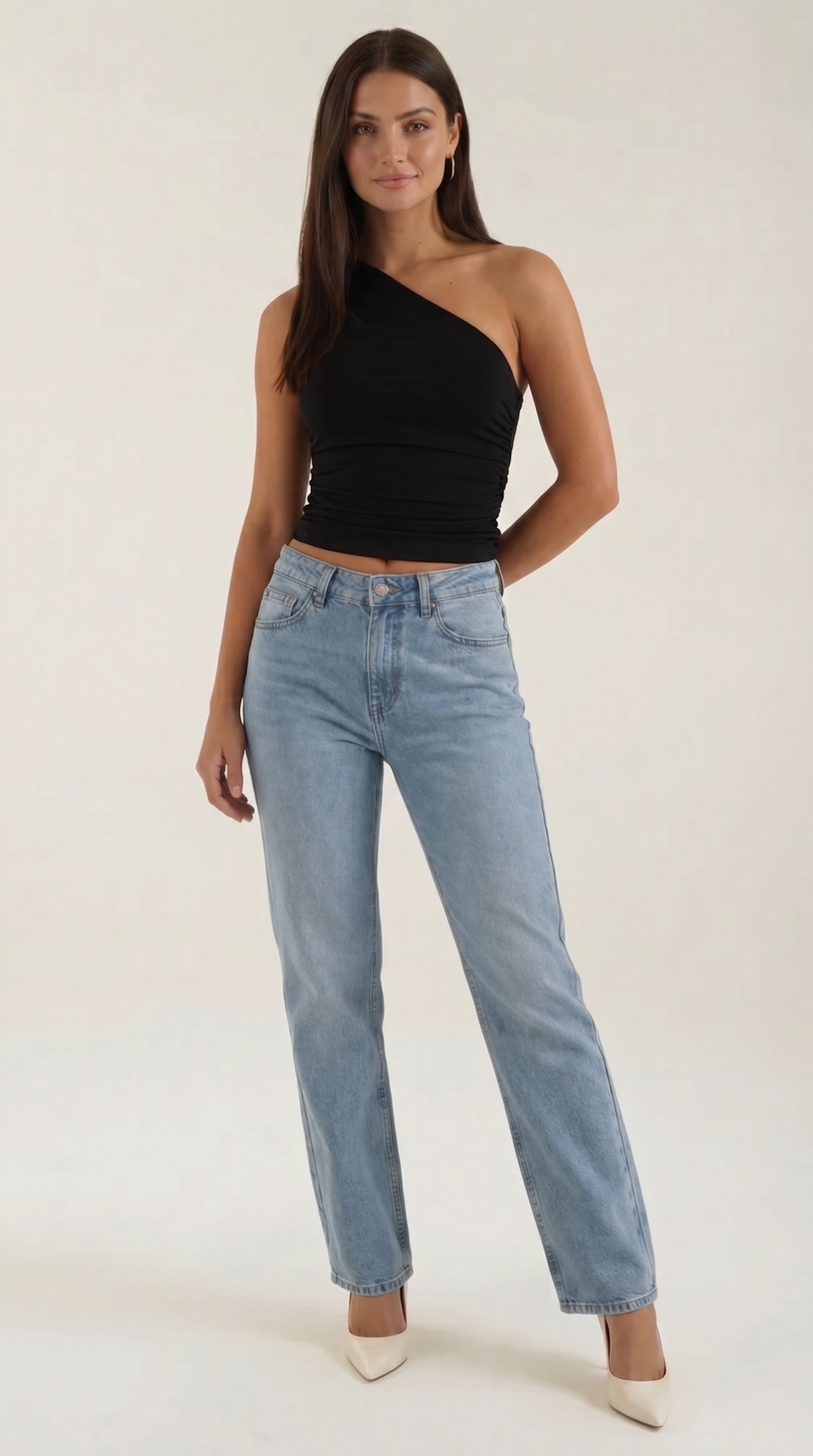 Ärmelloses One-Shoulder-Top mit seitlicher Raffung