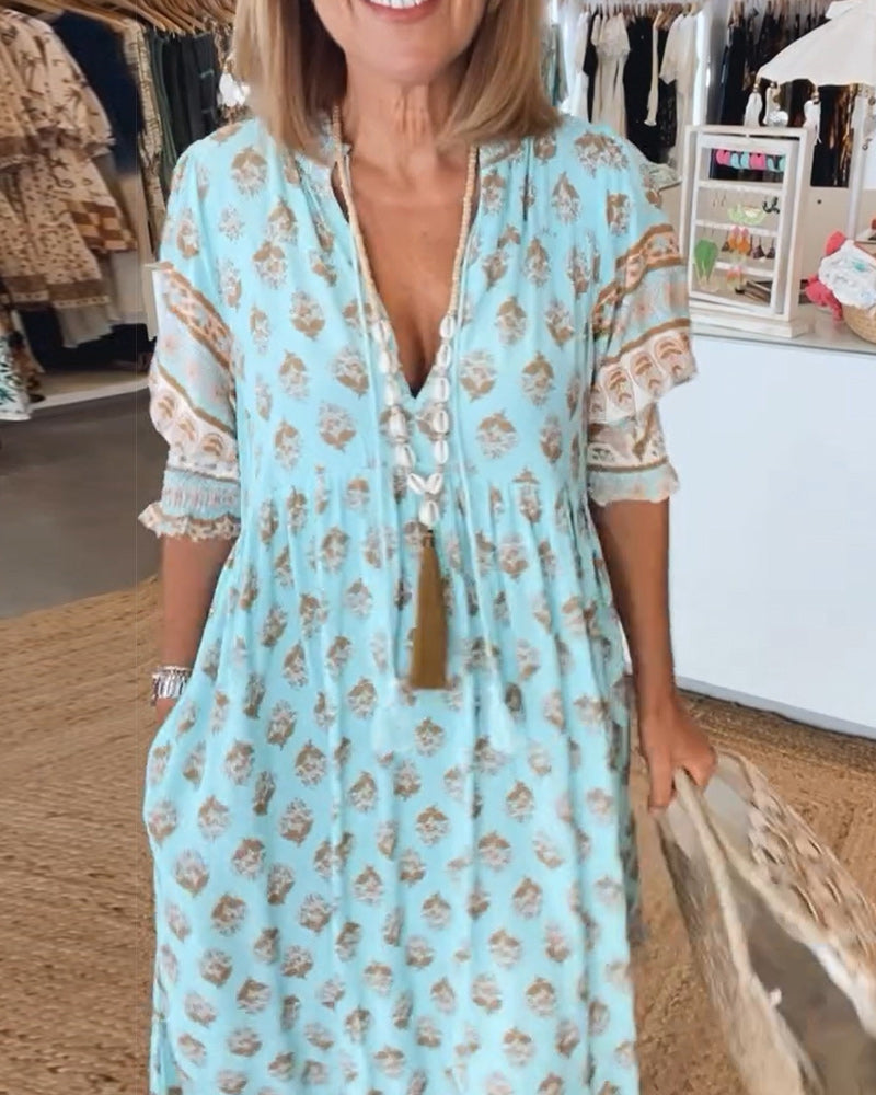 Boho Midikleid für Damen mit V-Ausschnitt und Bindeband | Lockeres gestuftes Sommerkleid für Freizeit, Alltag und Strand