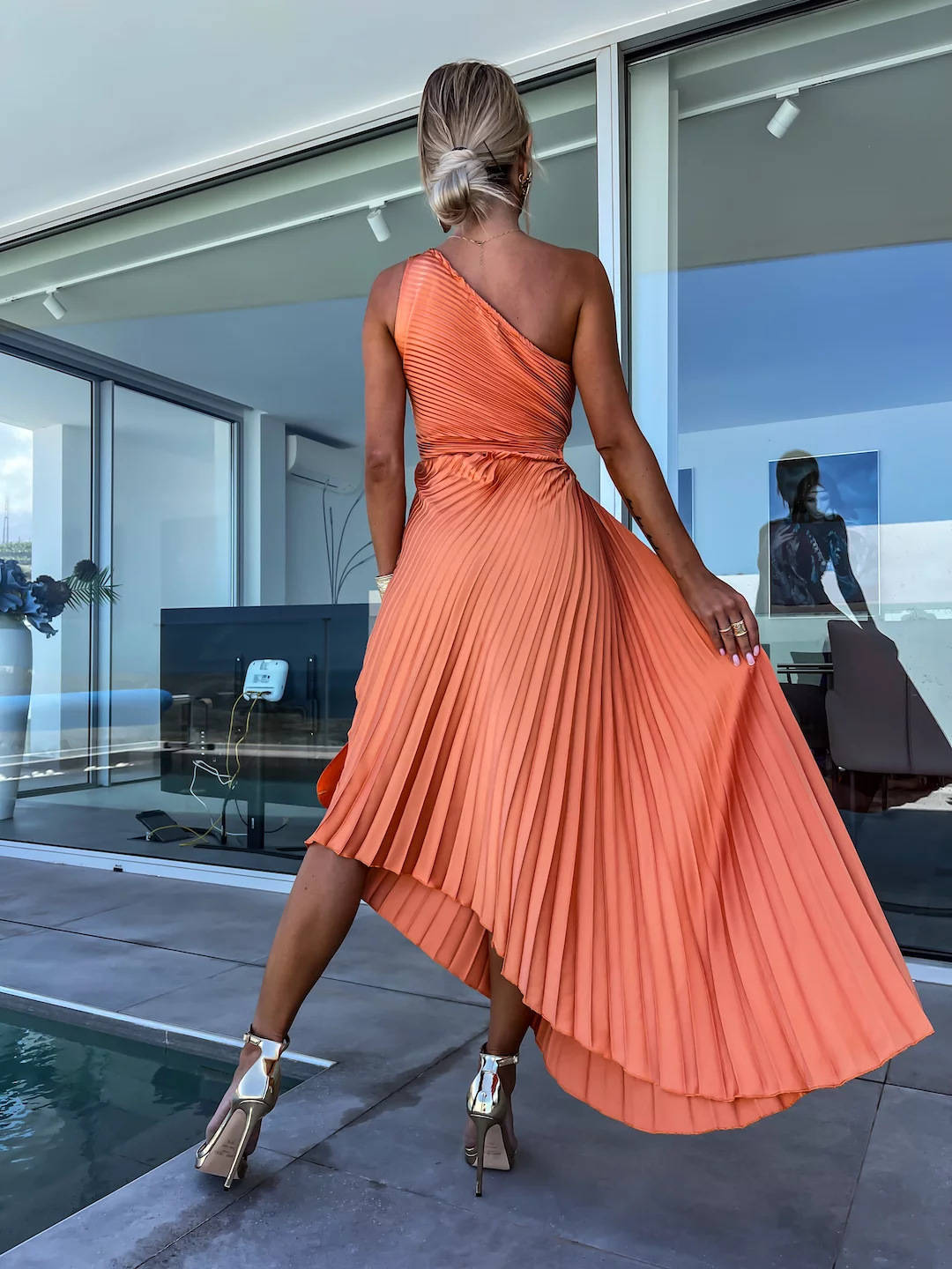 Elegantes Midi-Kleid Audrine – Modern & Raffiniert