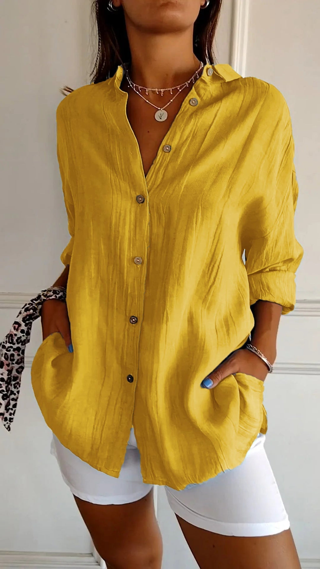 Elegant women's blouse for office and leisure | Classic business blouse with comfortable fit | High-quality women's tops