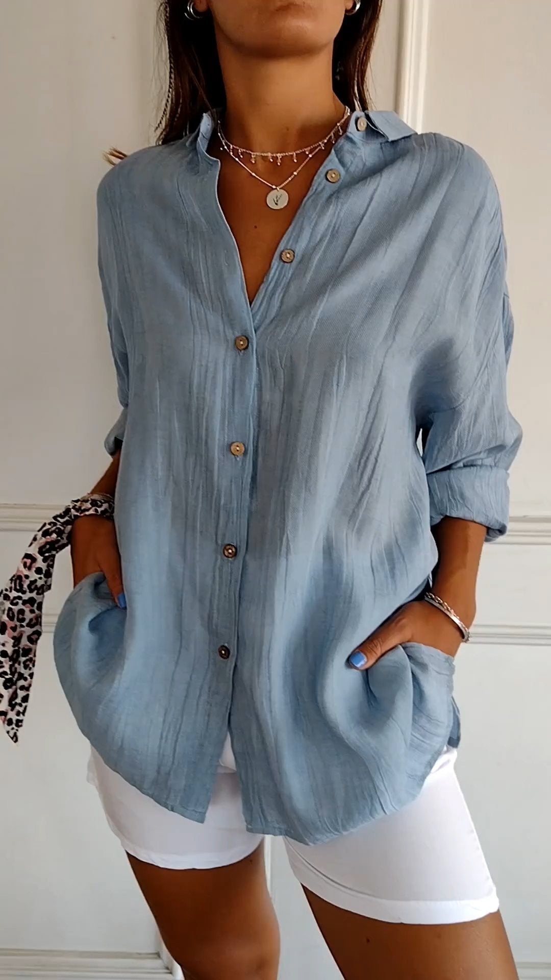 Elegant women's blouse for office and leisure | Classic business blouse with comfortable fit | High-quality women's tops