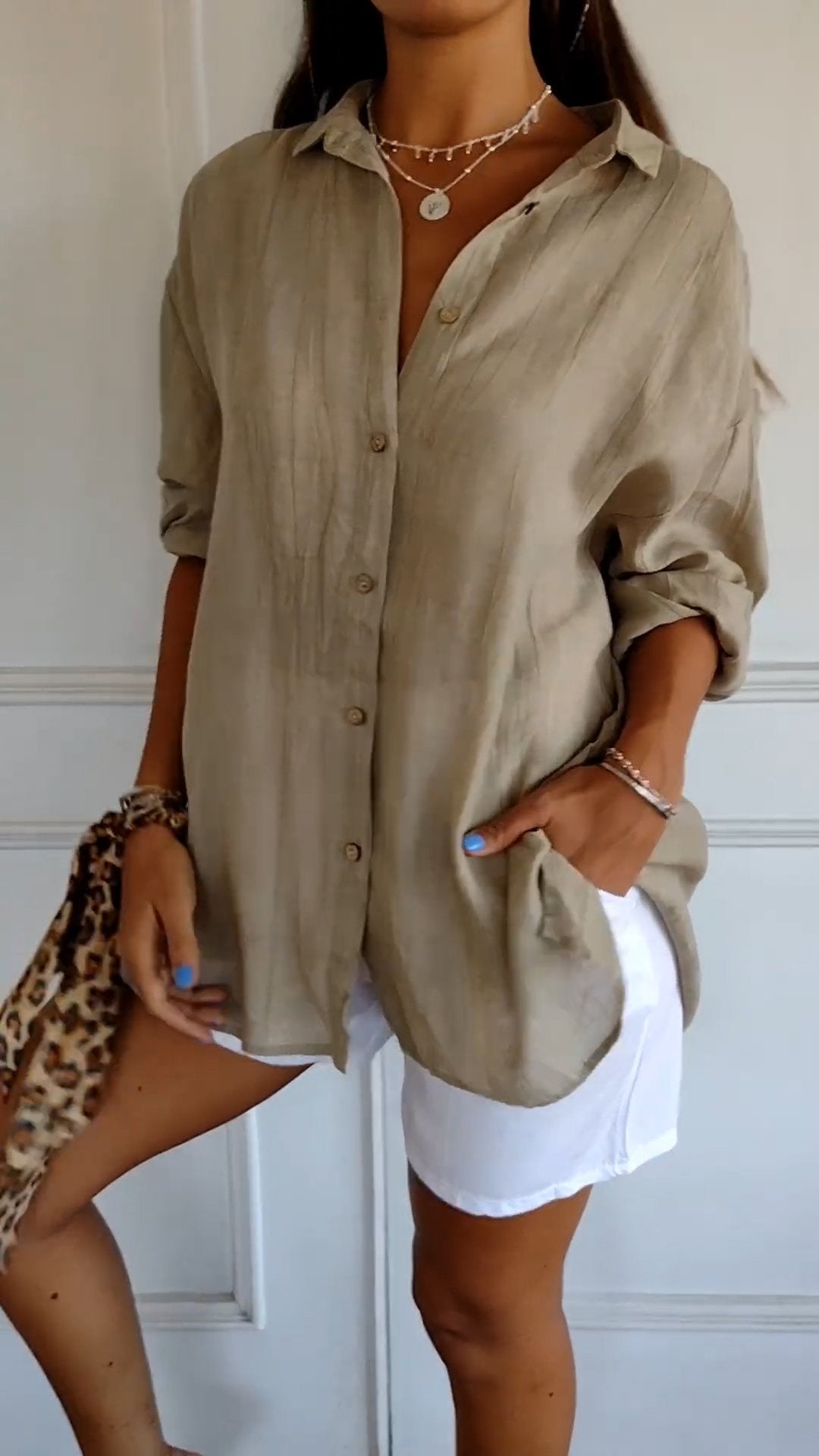 Elegant women's blouse for office and leisure | Classic business blouse with comfortable fit | High-quality women's tops