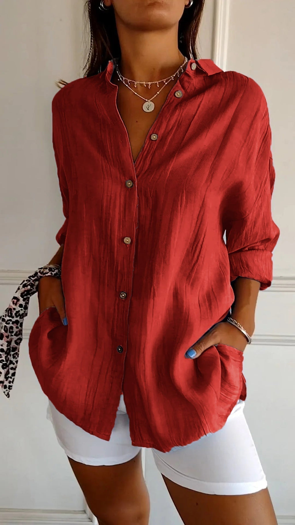 Elegant women's blouse for office and leisure | Classic business blouse with comfortable fit | High-quality women's tops