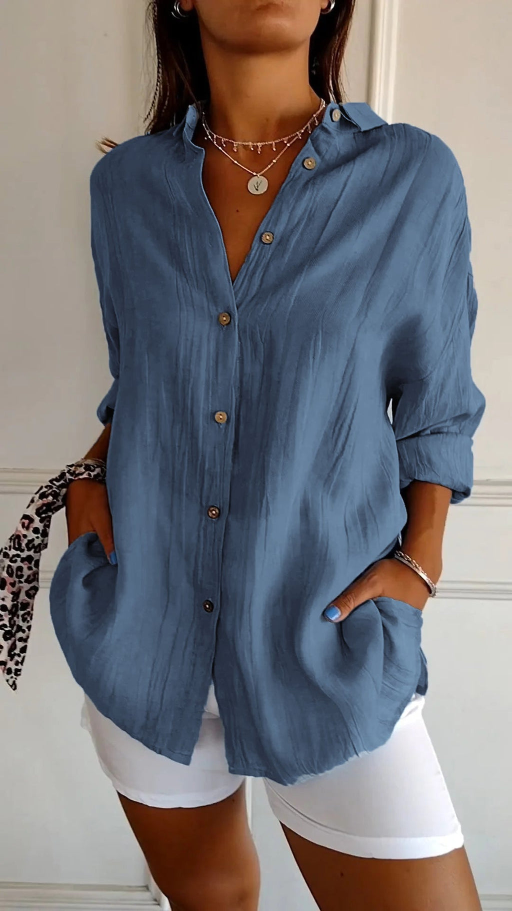 Elegant women's blouse for office and leisure | Classic business blouse with comfortable fit | High-quality women's tops