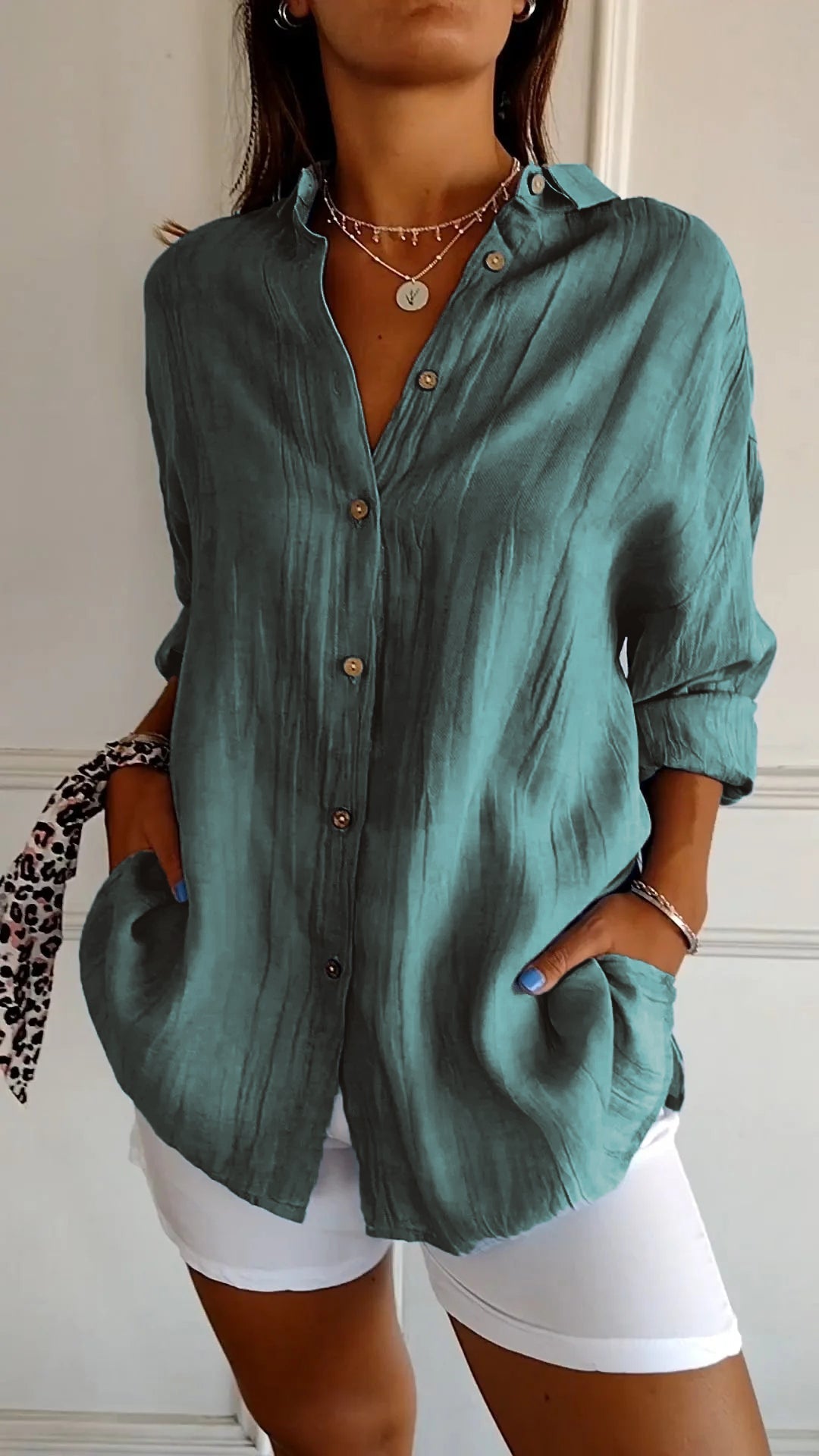 Elegant women's blouse for office and leisure | Classic business blouse with comfortable fit | High-quality women's tops