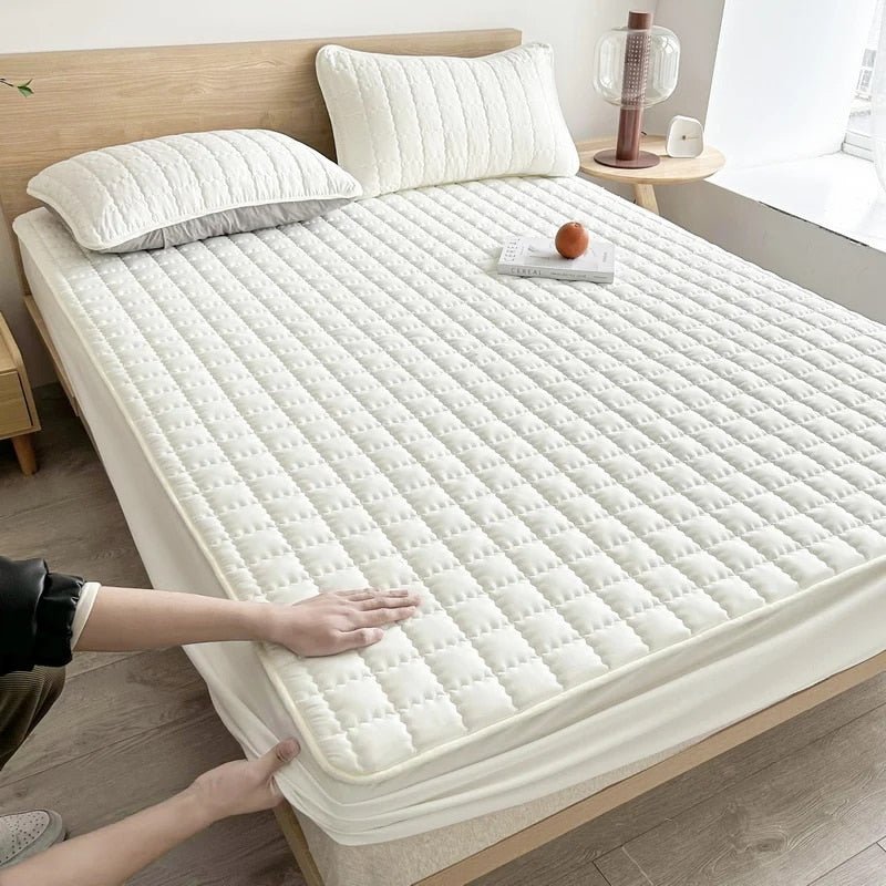 Waterproof Luxury Mattress Protector with Breathable Comfort and Reliable Protection