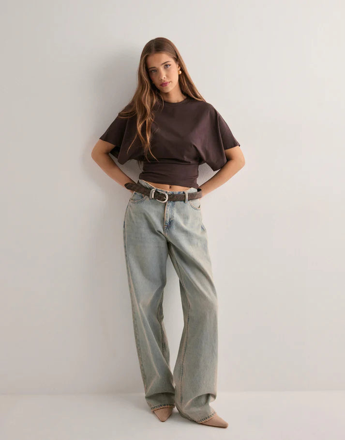 Damen T-Shirt mit Butterfly-Ärmeln | Tailliertes Kurzarmshirt aus Baumwollmix | Modisches Slim Fit Oberteil für jeden Tag