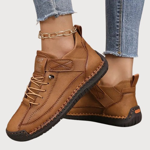 Bequeme orthopädische Sneaker