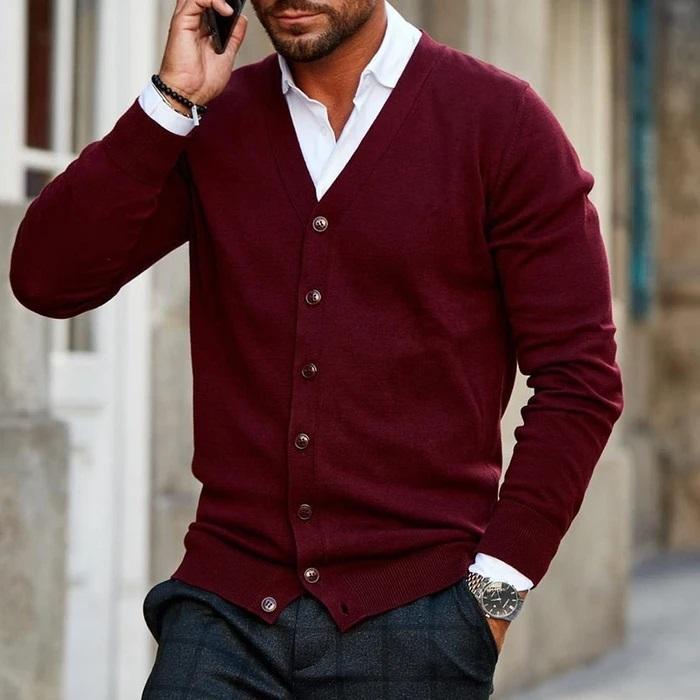 Eleganter Herren-Strickjacke mit Knöpfen | Smart Casual